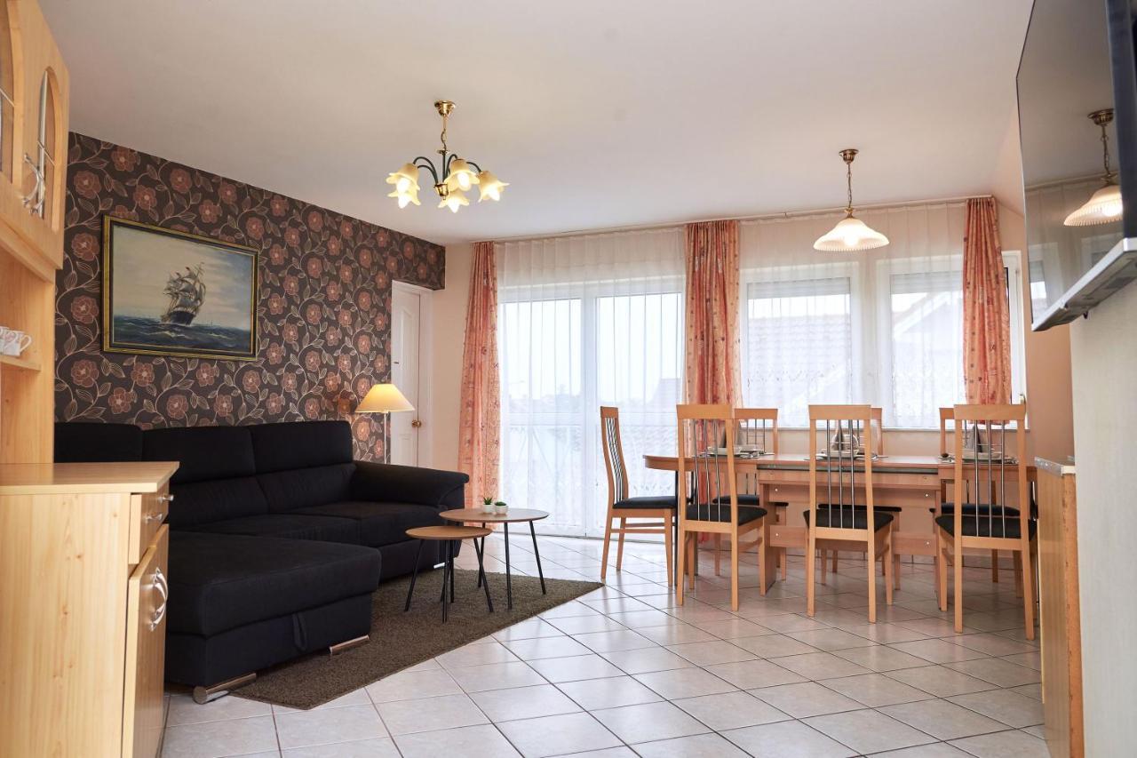 Apartman Brigitte Buekfuerdo מראה חיצוני תמונה