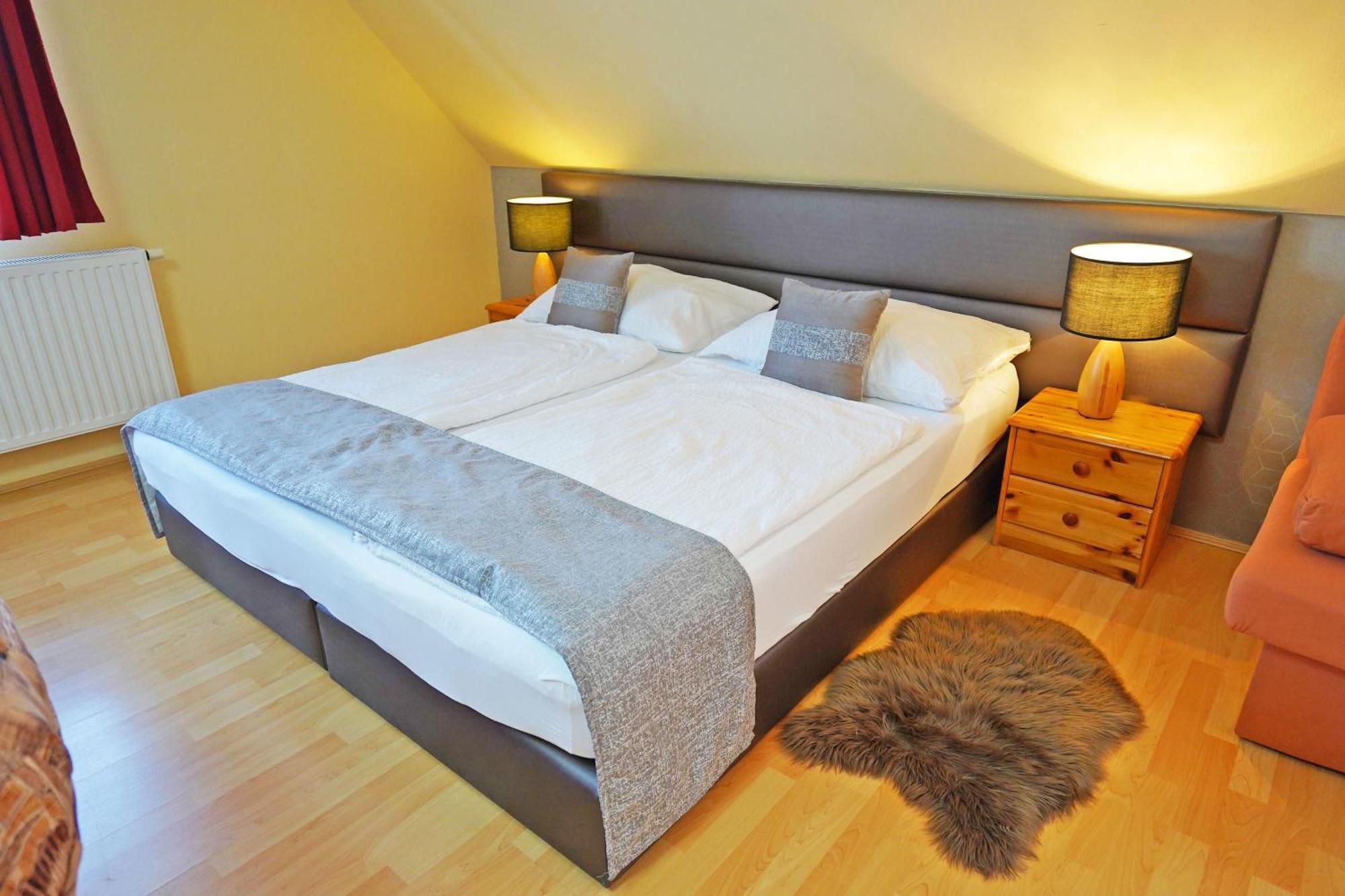 Apartman Brigitte Buekfuerdo מראה חיצוני תמונה